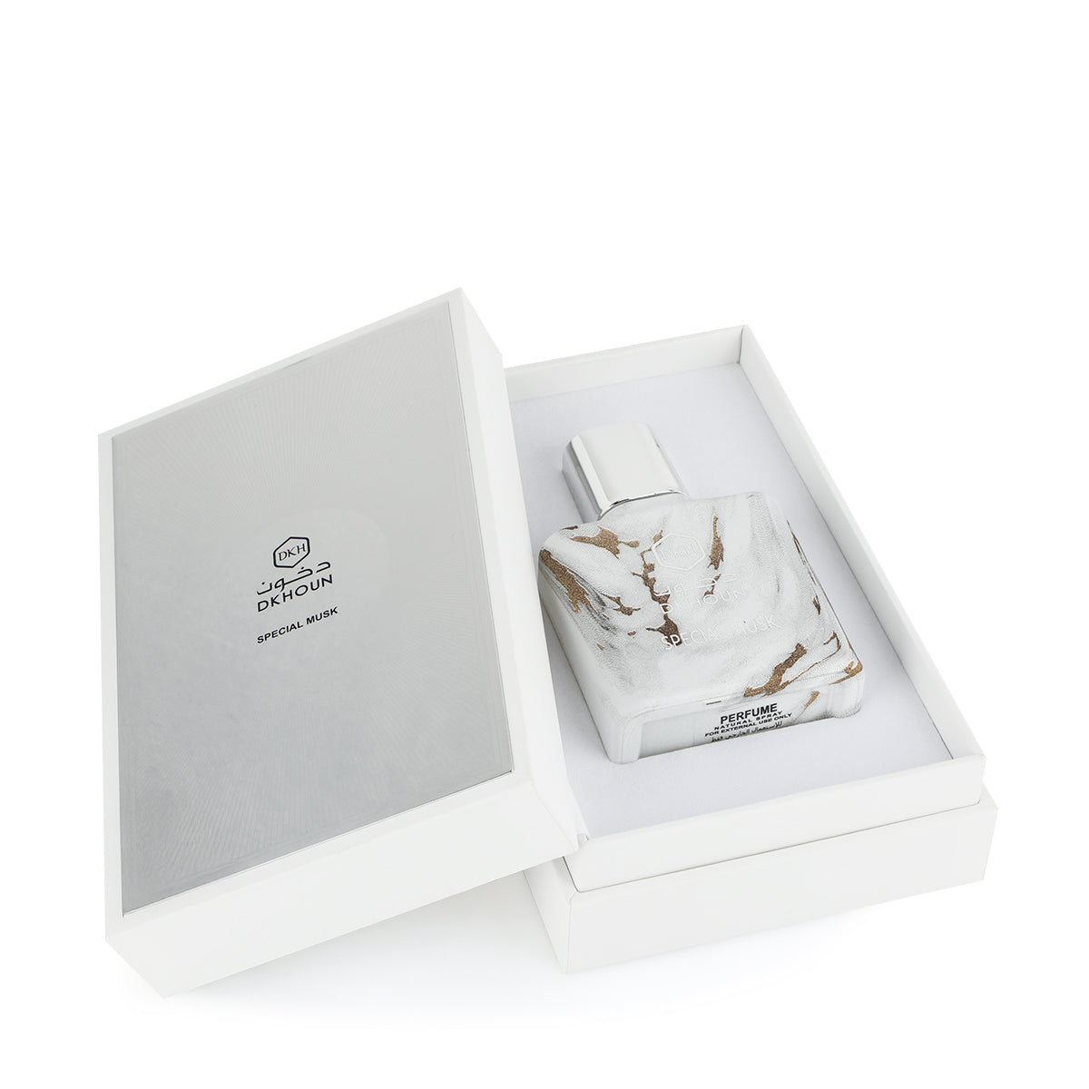 ثلاثة عطور ب 28 دينار